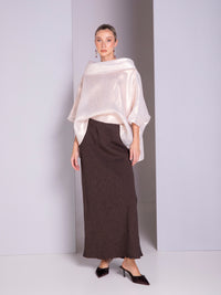 Blouse with boat neck in metallic linen