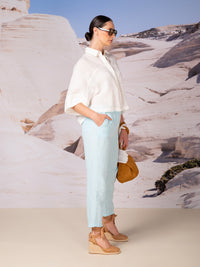Loose shirt blouse with wide cuffs in linen