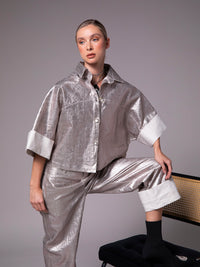 Shirt blouse with cuts in metallic linen