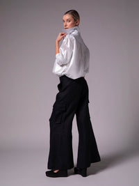 Shirt blouse with eupalettes in metallic linen