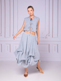 Short blouse with drawstrings in linen