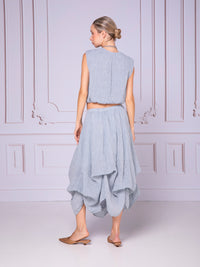 Short blouse with drawstrings in linen