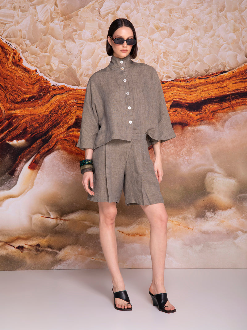 Nehru high-neck blouse in linen