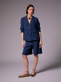 Jacket with lapel and flap pockets in linen