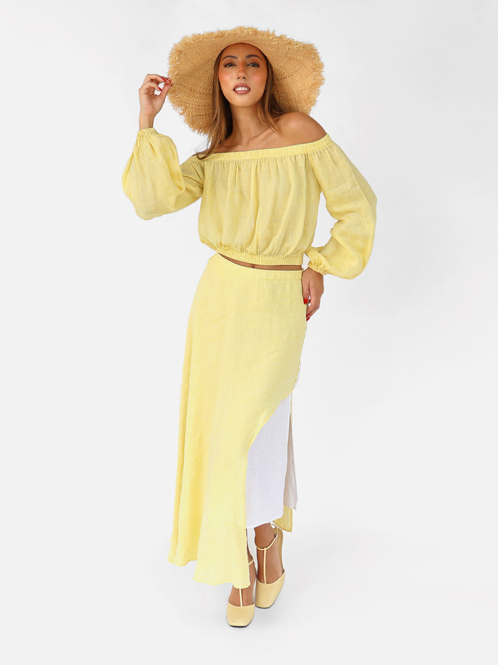 Asymmetrical skirt in linen