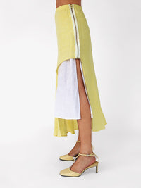 Asymmetrical skirt in linen