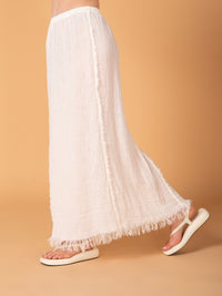 Frayed skirt in linen