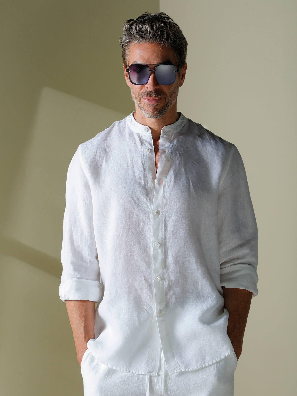 Shirt with Nehru collar in linen