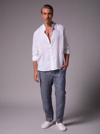 Long-sleeve shirt with wing collar in linen