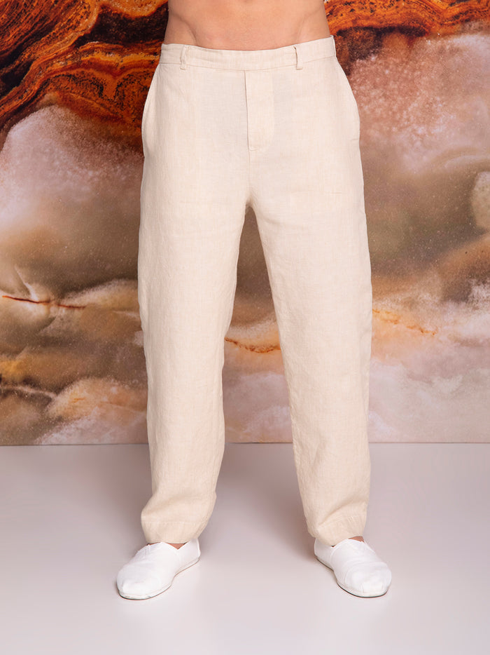 Joggers with slanted pockets in linen
