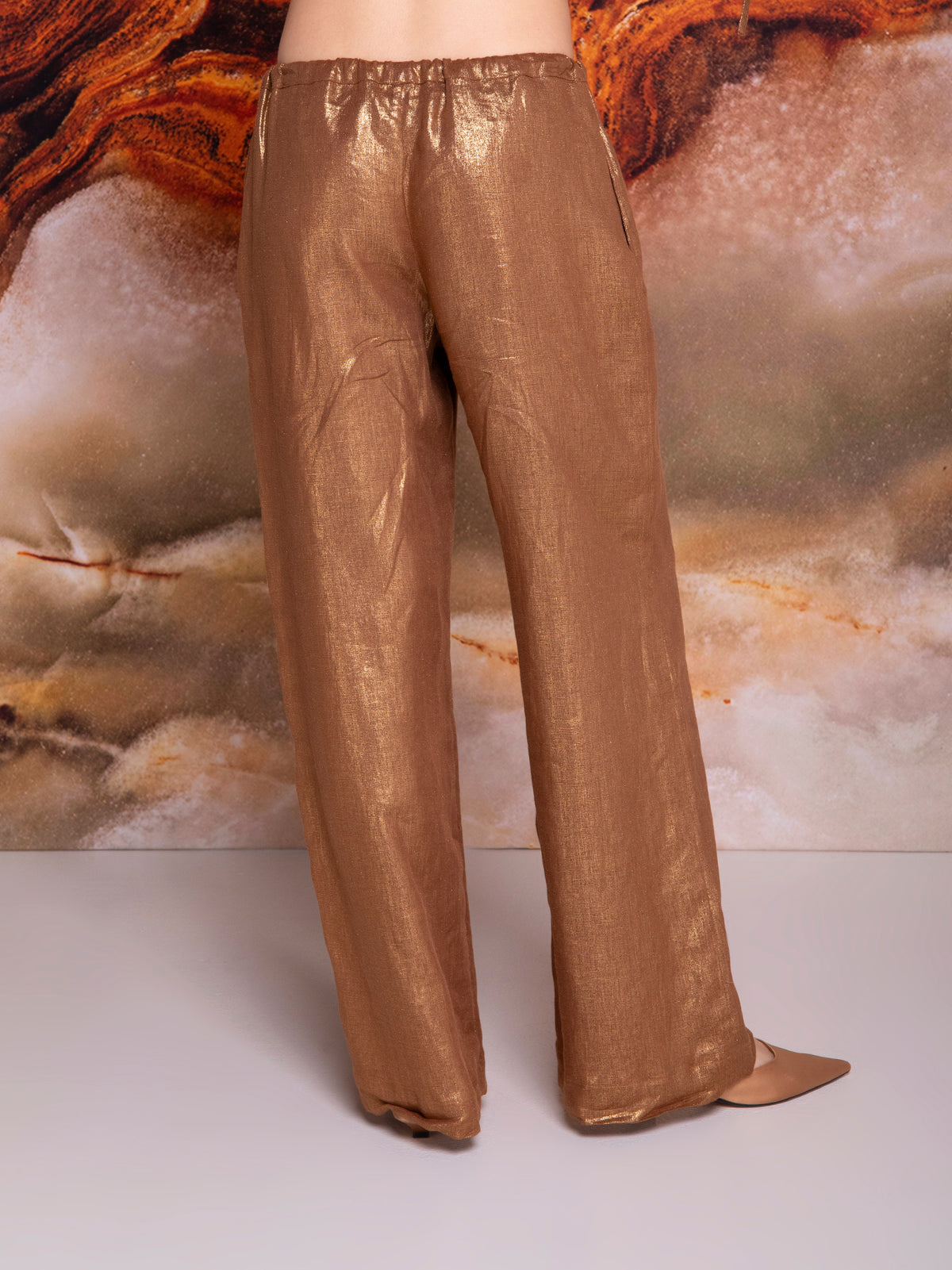 Women's trousers with hidden pockets in iridescent linen