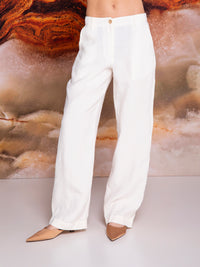 Wide leg pants with slanted pockets in linen