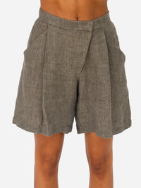 Wide-leg pleated shorts in linen