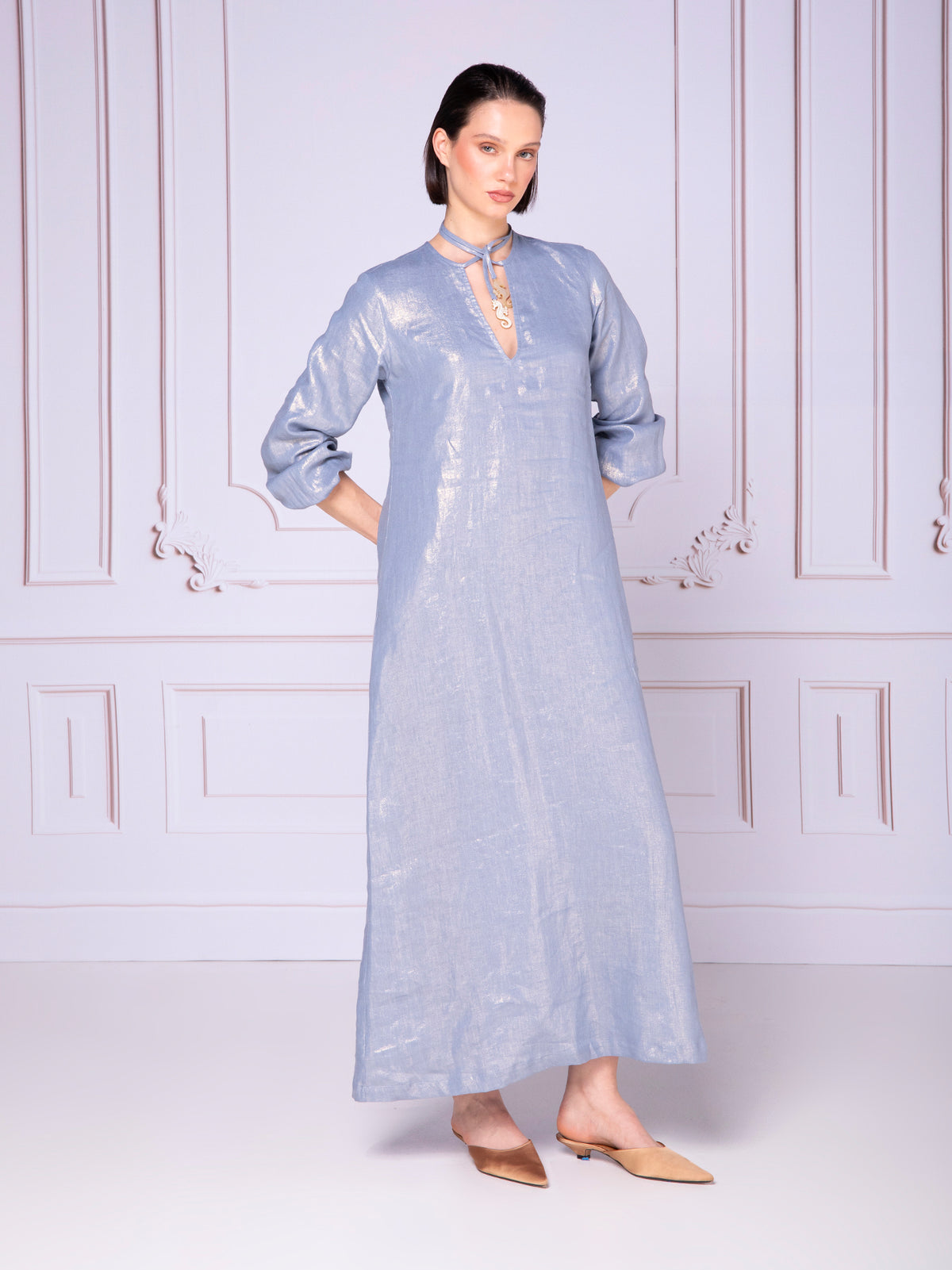 A-line dress with drawstrings in iridescent linen