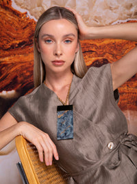 "Quartz" necklace with resin charm