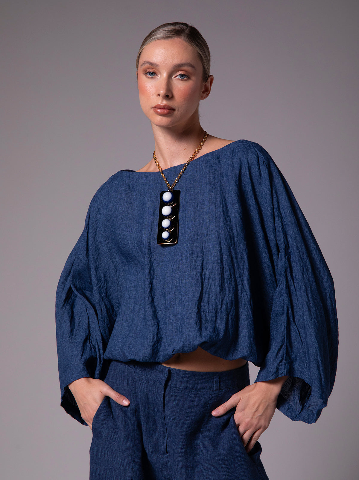 "Spheres" necklace with resin charm