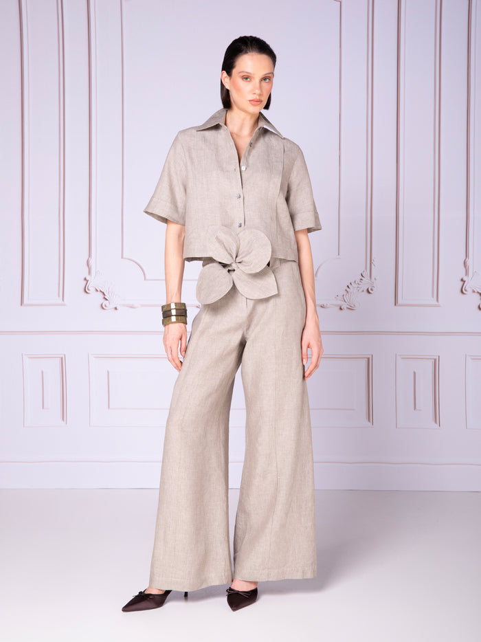 Short-sleeve blouse with pintucks in linen